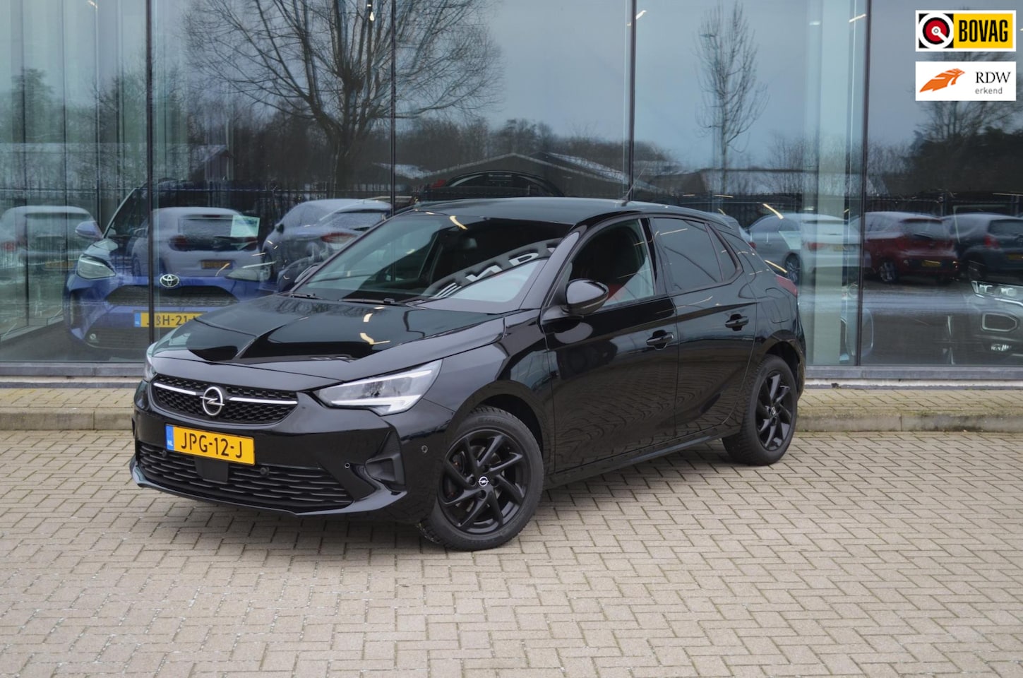 Opel Corsa - 1.2 GS Line | All season |Automaat | Led | Carplay |Dodehoek sensor | Camera | 130PK - AutoWereld.nl