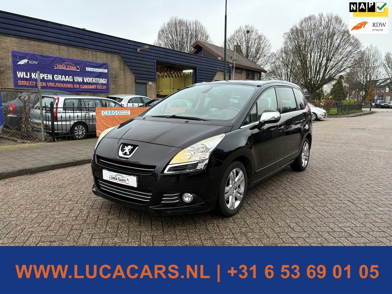 Peugeot 5008 - 1.6 THP Blue Lease Executive 7p. Aut NIEUWE APK! 2X SLEUTEL + BOEKJES! - AutoWereld.nl