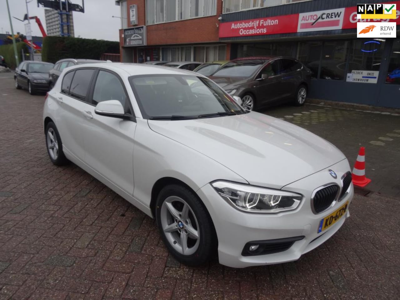 BMW 1-serie - 116i Centennial Executive/Navi/LED/PDC/Cruise - AutoWereld.nl