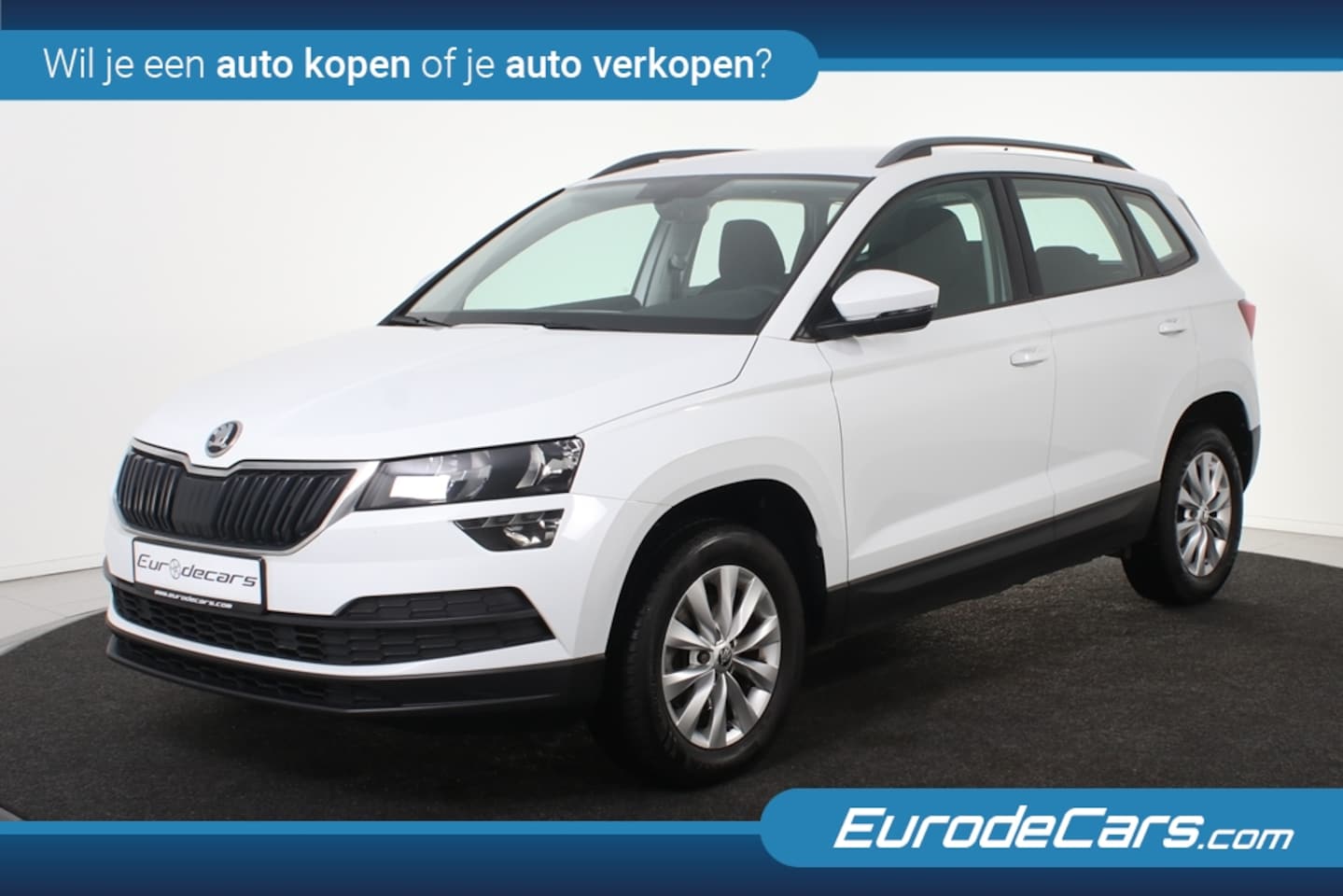 Skoda Karoq - 1.5 TSI ACT Ambition *1ste Eigenaar*Parkassist*Trekhaak* - AutoWereld.nl