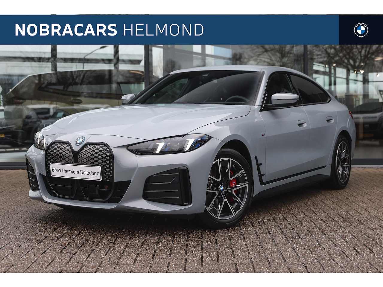 BMW i4 - eDrive40 M Sport / Achteruitrijcamera / Comfort Access / Adaptieve LED / Stoelverwarming / - AutoWereld.nl