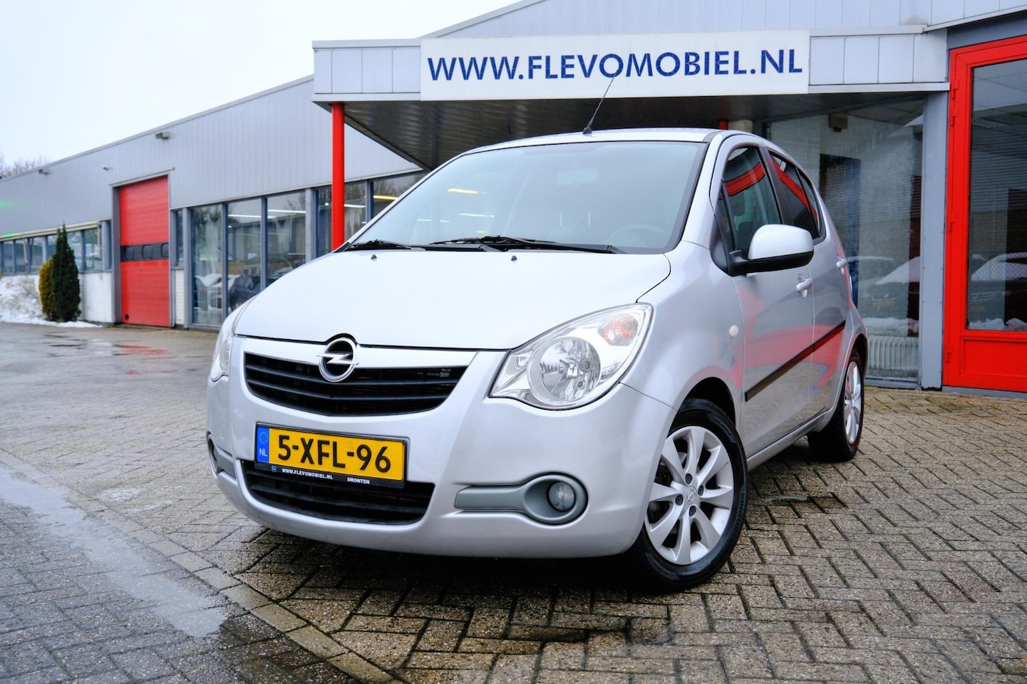 Opel Agila - 1.0 Berlin 5-drs Airco|LMV - AutoWereld.nl
