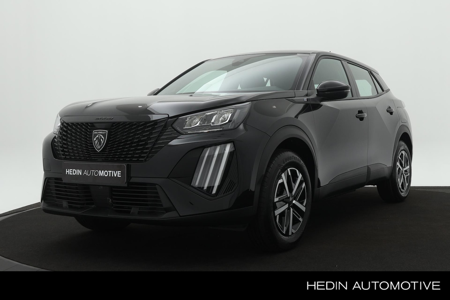 Peugeot e-2008 - EV Active 54 kWh | Navigatie via App | Climate Control | Cruise Control | Apple Carplay/An - AutoWereld.nl