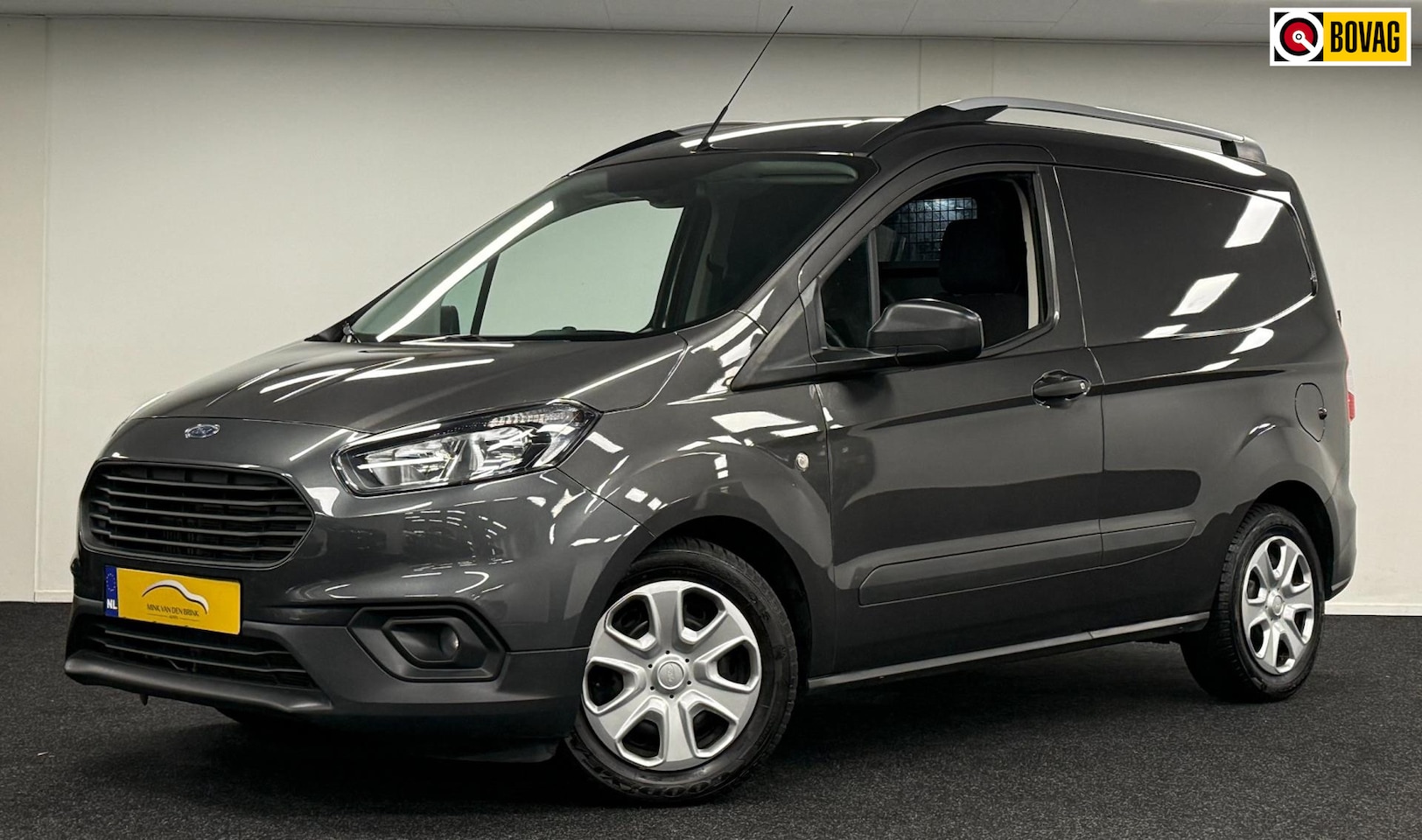 Ford Transit Courier - 1.0 Trend EcoBoost S&S*100PK*Trekhaak*Stoelverw*CruiseContr* - AutoWereld.nl