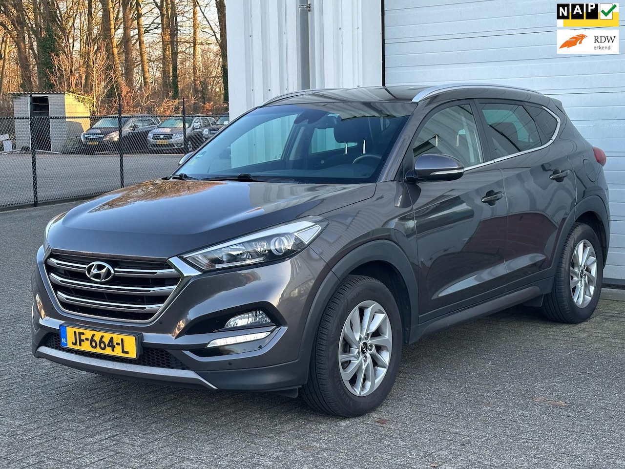 Hyundai Tucson - 1.7 CRDi Comfort 1.7 CRDi Comfort, Climate, Cruise, Camera, Navi, NAP ! - AutoWereld.nl