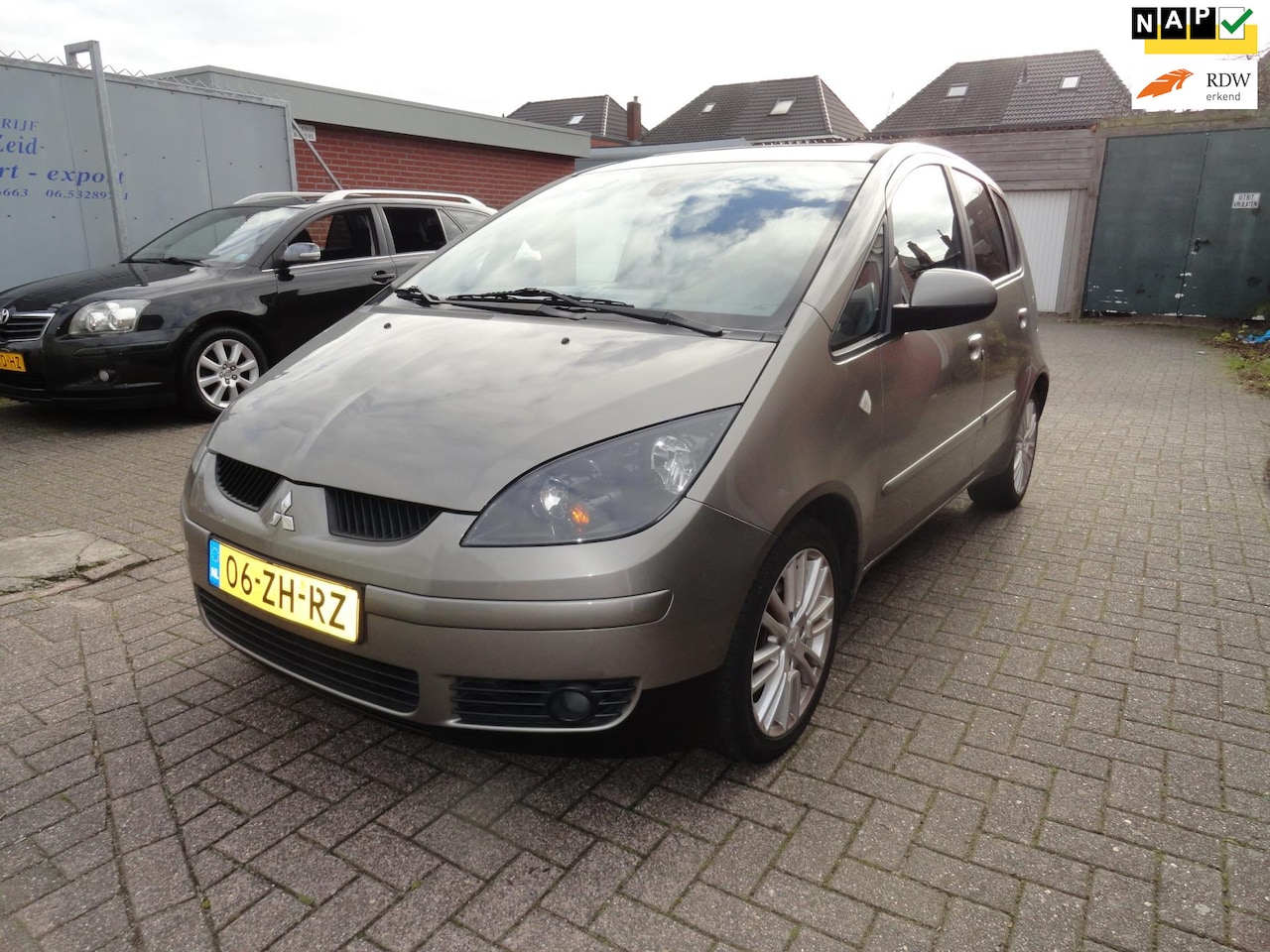 Mitsubishi Colt - 1.5 Sky 1.5 Sky 5DRS (KM 186739 NAP AIRCO) - AutoWereld.nl