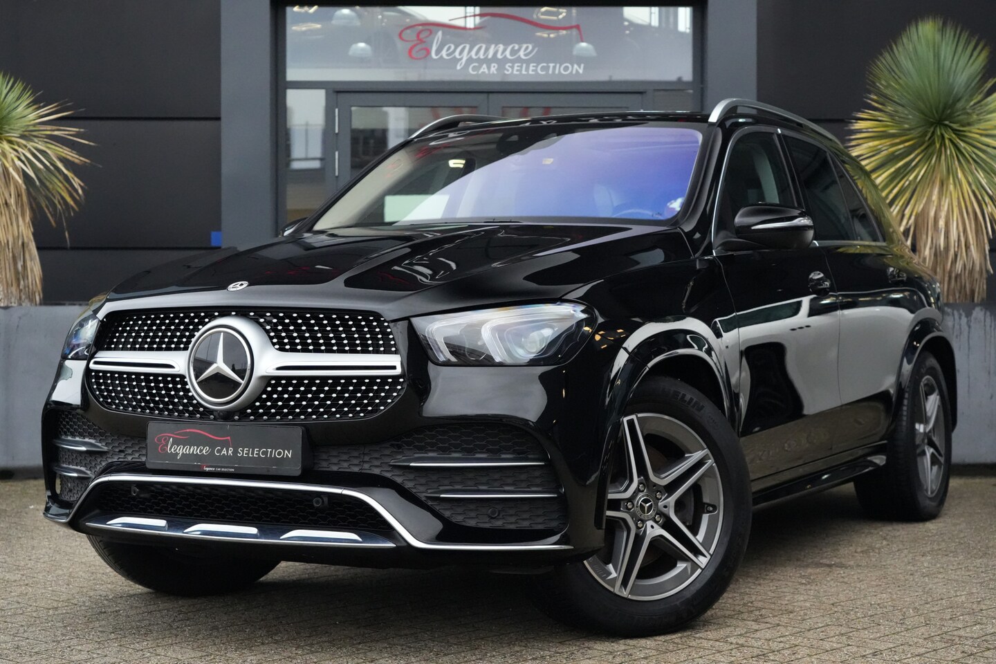 Mercedes-Benz GLE-Klasse - 350 e 4MATIC Premium Plus 333pk Panoramadak/Stoelverwarming/360Camera - AutoWereld.nl