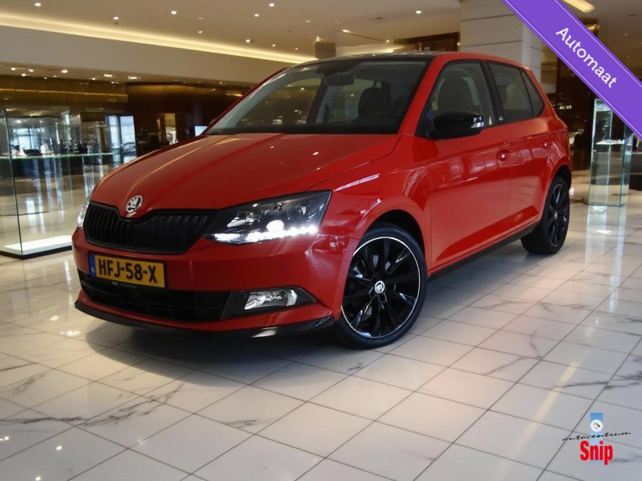 Skoda Fabia - 1.0 TSI Style Automaat, Nav,Cruise,Panoramadak - AutoWereld.nl