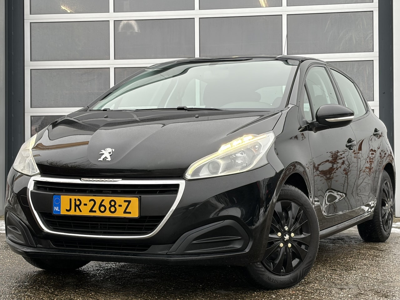 Peugeot 208 - 1.2 PureTech Active 82pk | Nieuwe distributieriem | Airco | Bluetooth | Cruise control | I - AutoWereld.nl