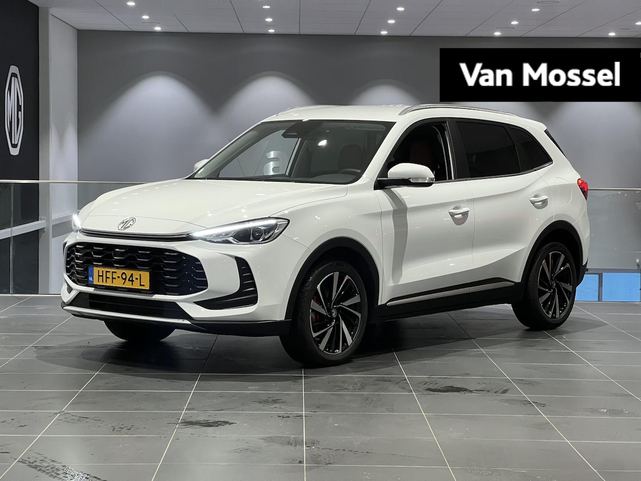 MG ZS - 1.5 Comfort | Navi | Leder Interieur | Camera | Led Koplampen | Getint Glas | - AutoWereld.nl