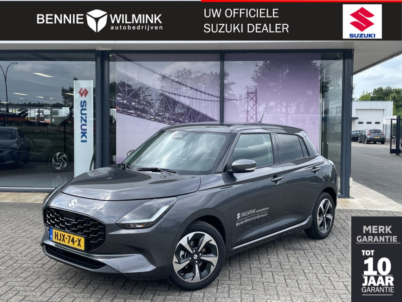 Suzuki Swift - 1.2 Style Smart Hybrid | Parkeersensoren | Stoelverwarming - AutoWereld.nl