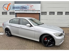 BMW 3-serie - 325i AUT CARPLAY CRUIS CALIMA NAVI INRUIL MOG