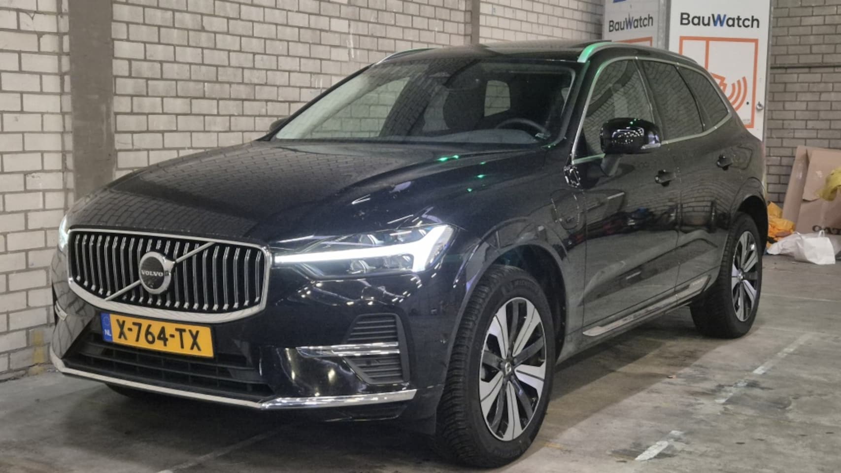 Volvo XC60 - T8 455PK AWD Plus Bright | 360 | Trekhaak | Harman Kardon | Alls - AutoWereld.nl