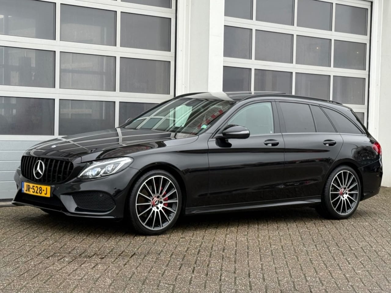 Mercedes-Benz C-klasse - C180 Ambition AMG Navi Pano Leer Dealeronderhouden! - AutoWereld.nl