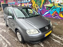 Volkswagen Touran - 1.6-16V FSI Optive I AIRCO elektrische ramen auto rijd heerlijk bouwjaar 2006 stereo ketti