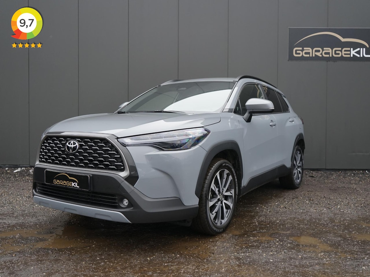 Toyota Corolla Cross - Hybrid 200 Team D Dealeronderh. / Smartphone Integratie / Stoel- en stuurverwarming / Acht - AutoWereld.nl