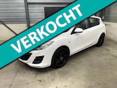 Mazda 3 - 3 1.6 Business Plus 2e eigenaar full option xenon Navi PDC stoelverwarming RVM