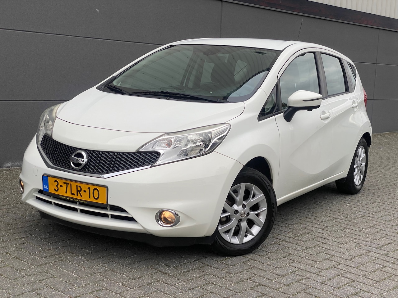 Nissan Note - 1.2 Connect Edition/ nap/ 3e EIG/ dealeronderhouden/ 1jaar apk/ volle opties. - AutoWereld.nl