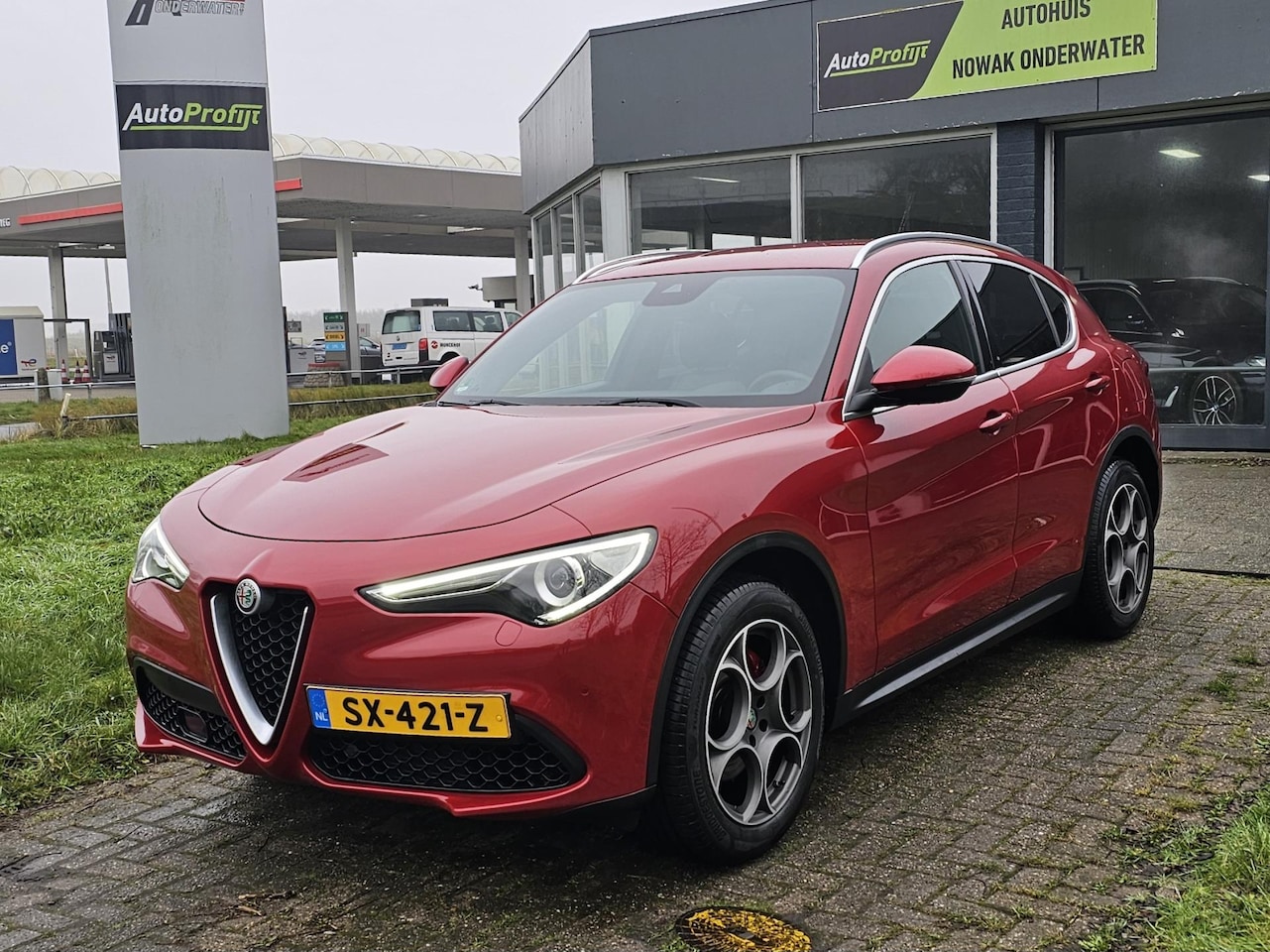 Alfa Romeo Stelvio - 2.0 T AWD Super 2.0 T 280PK AWD Super - AutoWereld.nl