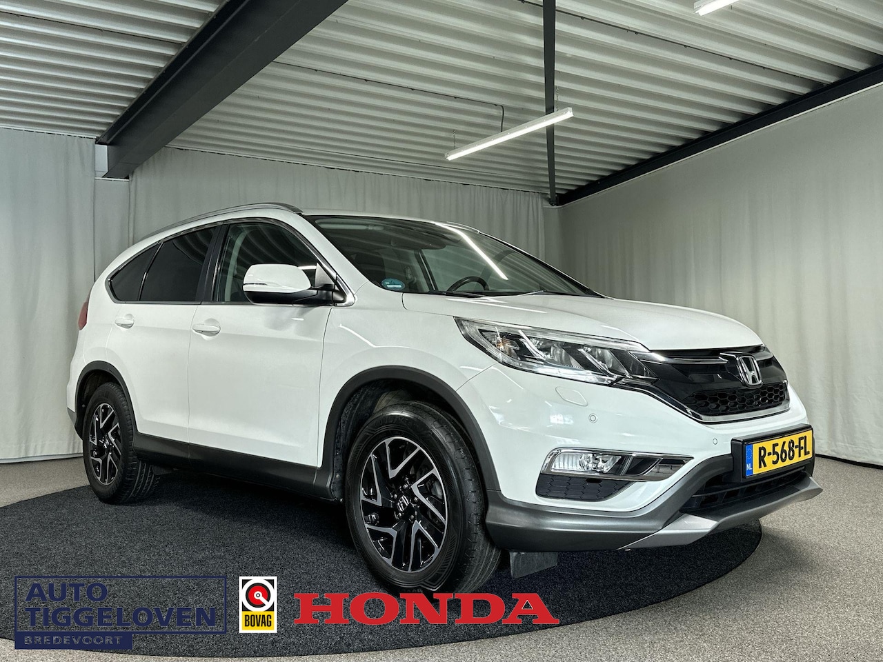 Honda CR-V - 2.0 4WD Elegance Edition Automaat | Trekhaak - AutoWereld.nl