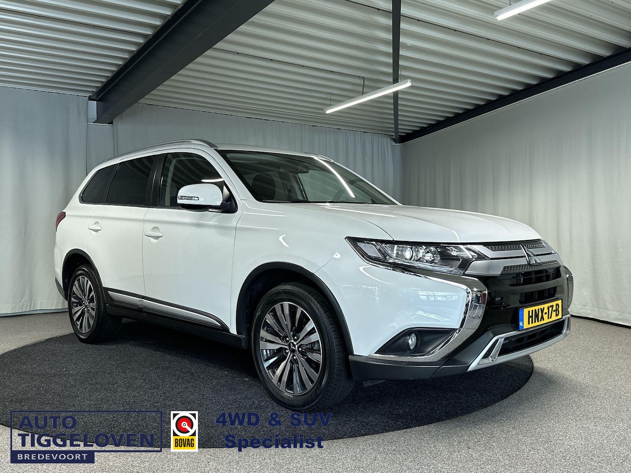 Mitsubishi Outlander - 2.0 Connect Pro Automaat | Navi - AutoWereld.nl