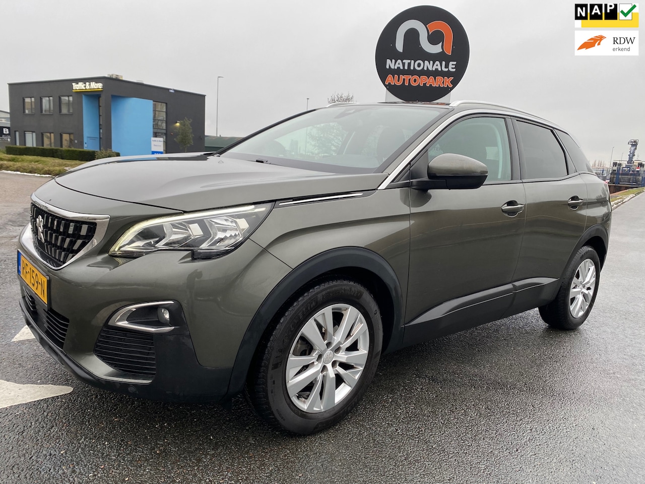 Peugeot 3008 - 2017 * 1.2 PureTech Blue Lease Executive *AUTOMAAT*Euro6 - AutoWereld.nl