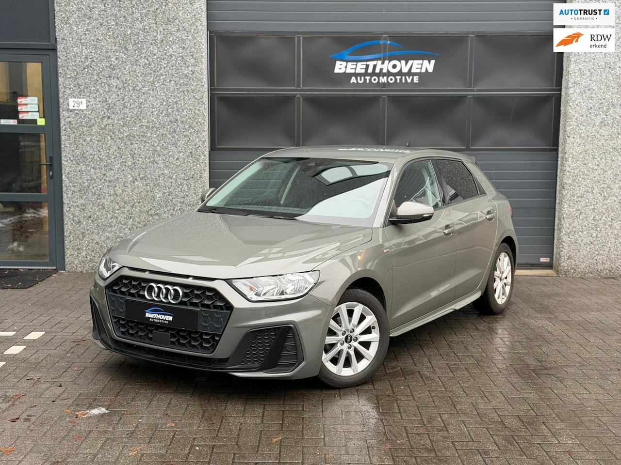 Audi A1 Sportback - 25 TFSI S-Line | Keyless | Camera | Carplay - AutoWereld.nl