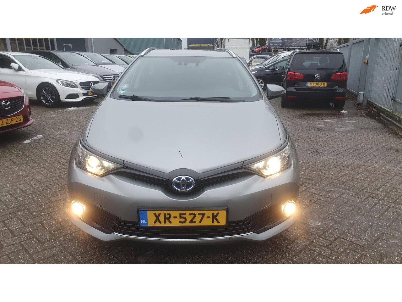 Toyota Auris Touring Sports - 1.8 Hybrid Aspiration/AUTOM/NAVI/CAMERA - AutoWereld.nl
