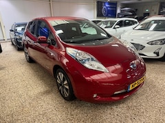 Nissan LEAF - Business Edition 30 kWh 5deurs | Airco | Automaat | Elek. Pakket | 360 Cam | Bose | Inruil