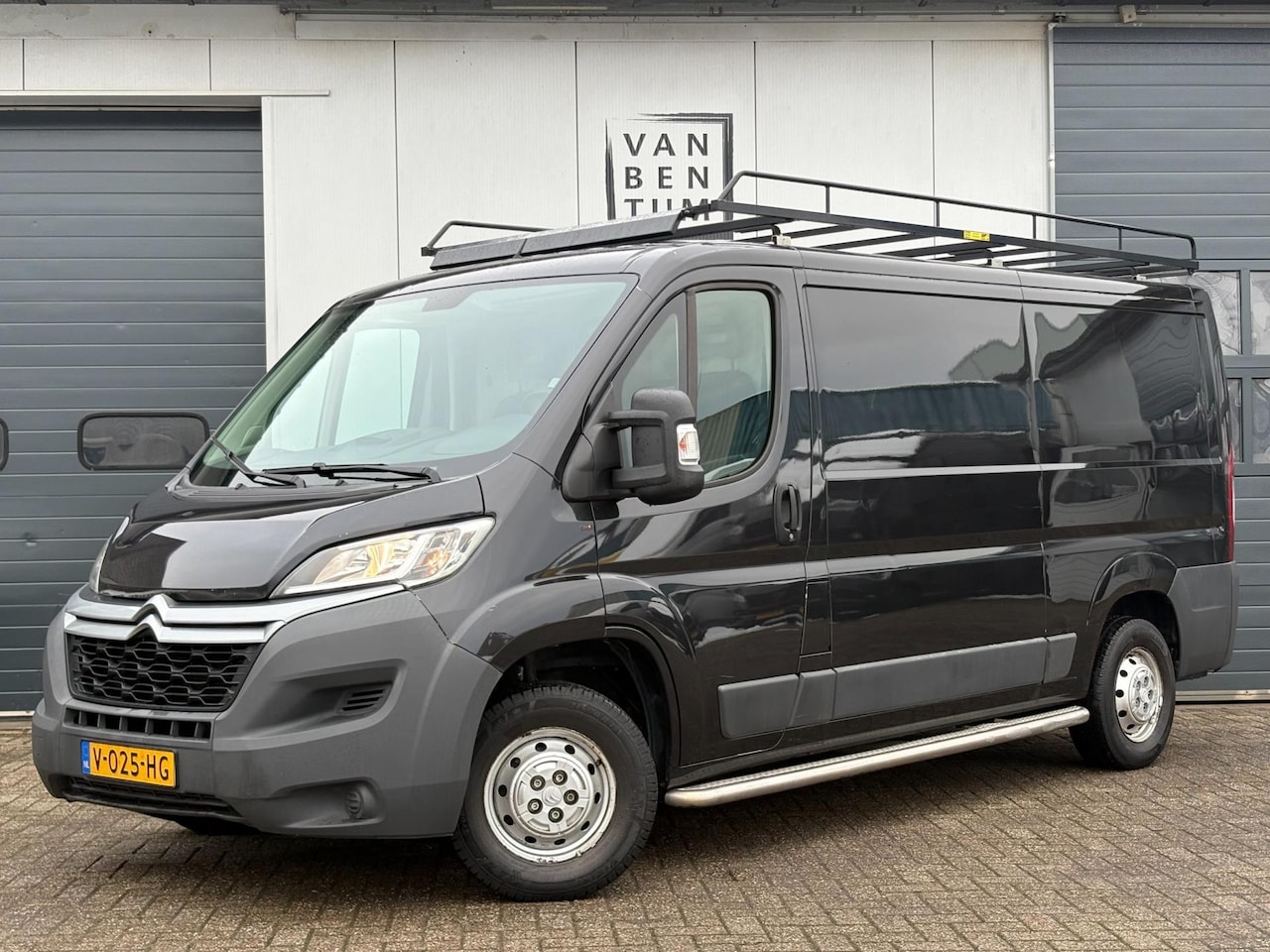 Citroën Jumper - 2.0BlueHDi 130pk L2H1 Navi Camera Clima Cruise 3-pers. - AutoWereld.nl