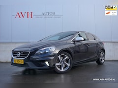 Volvo V40 - 2.0 T2 R-Design