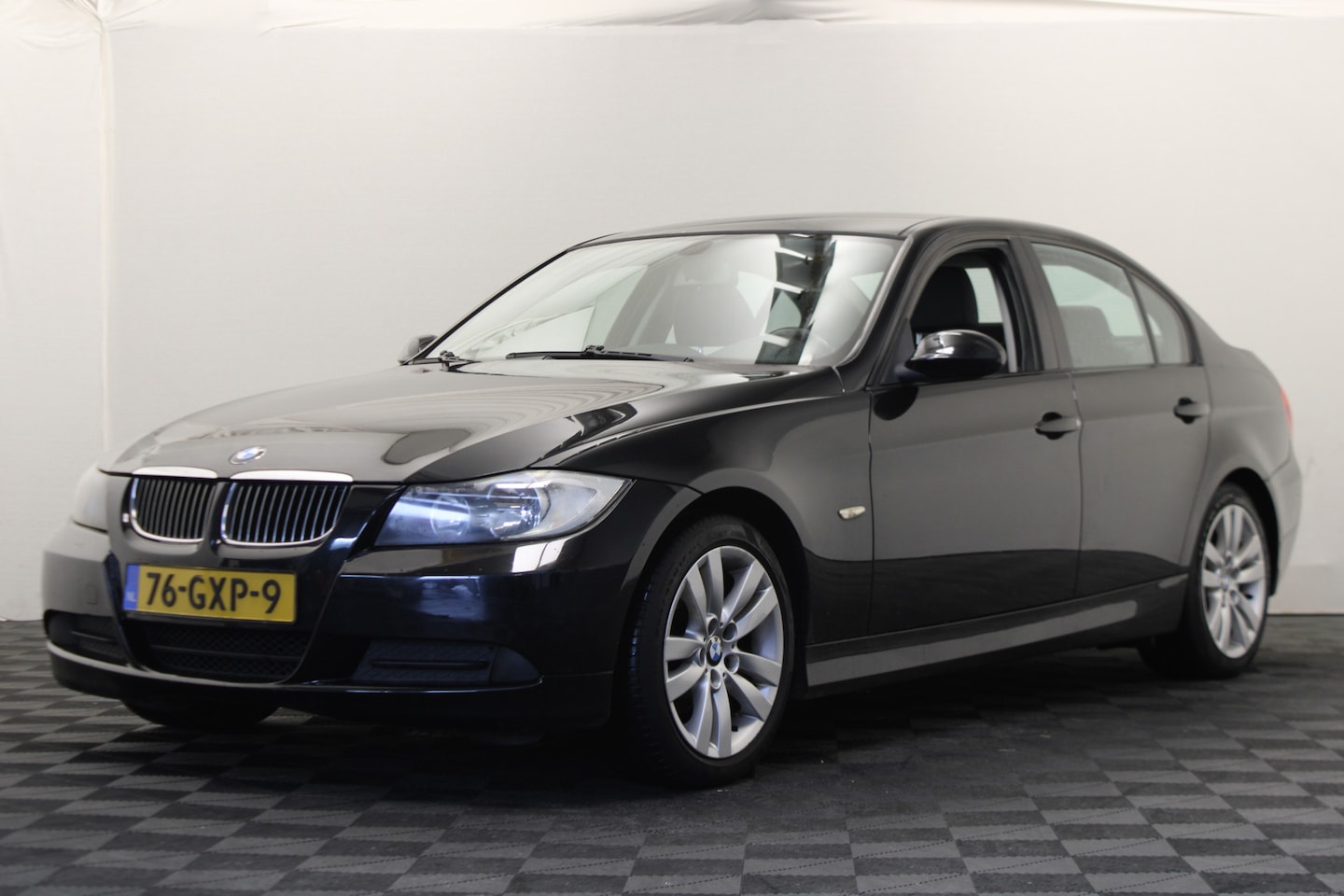 BMW 3-serie - 316i Business Line |Leder|PDC| - AutoWereld.nl