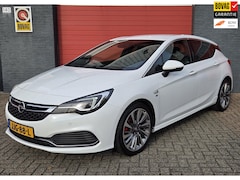 Opel Astra - 1.6 Turbo 200pk OPC-Line