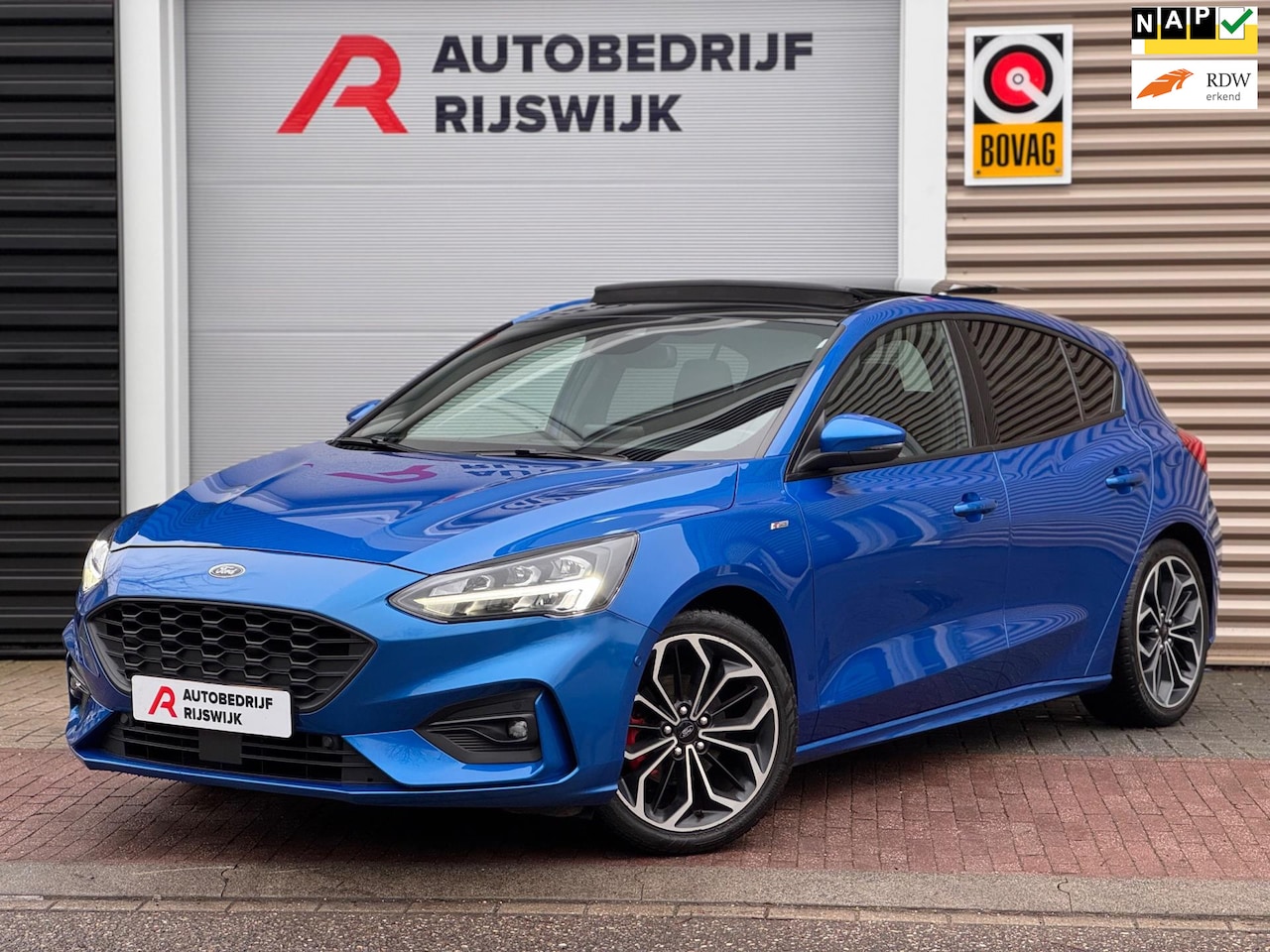 Ford Focus - 1.0 EcoBoost ST Line Pano/B&O/Camera/Acc - AutoWereld.nl