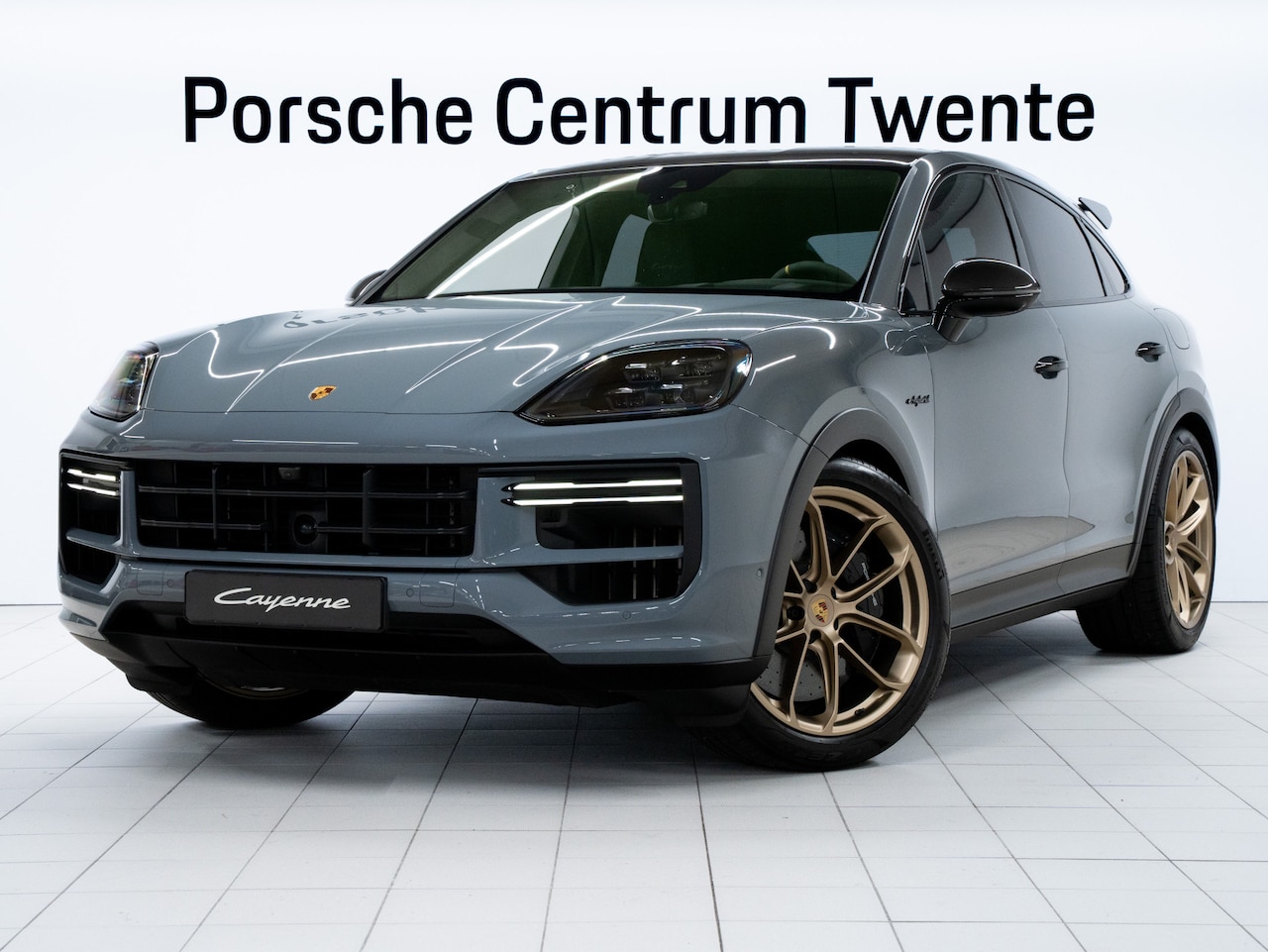 Porsche Cayenne Coupé - Turbo E-Hybrid met GT-Pakket - AutoWereld.nl