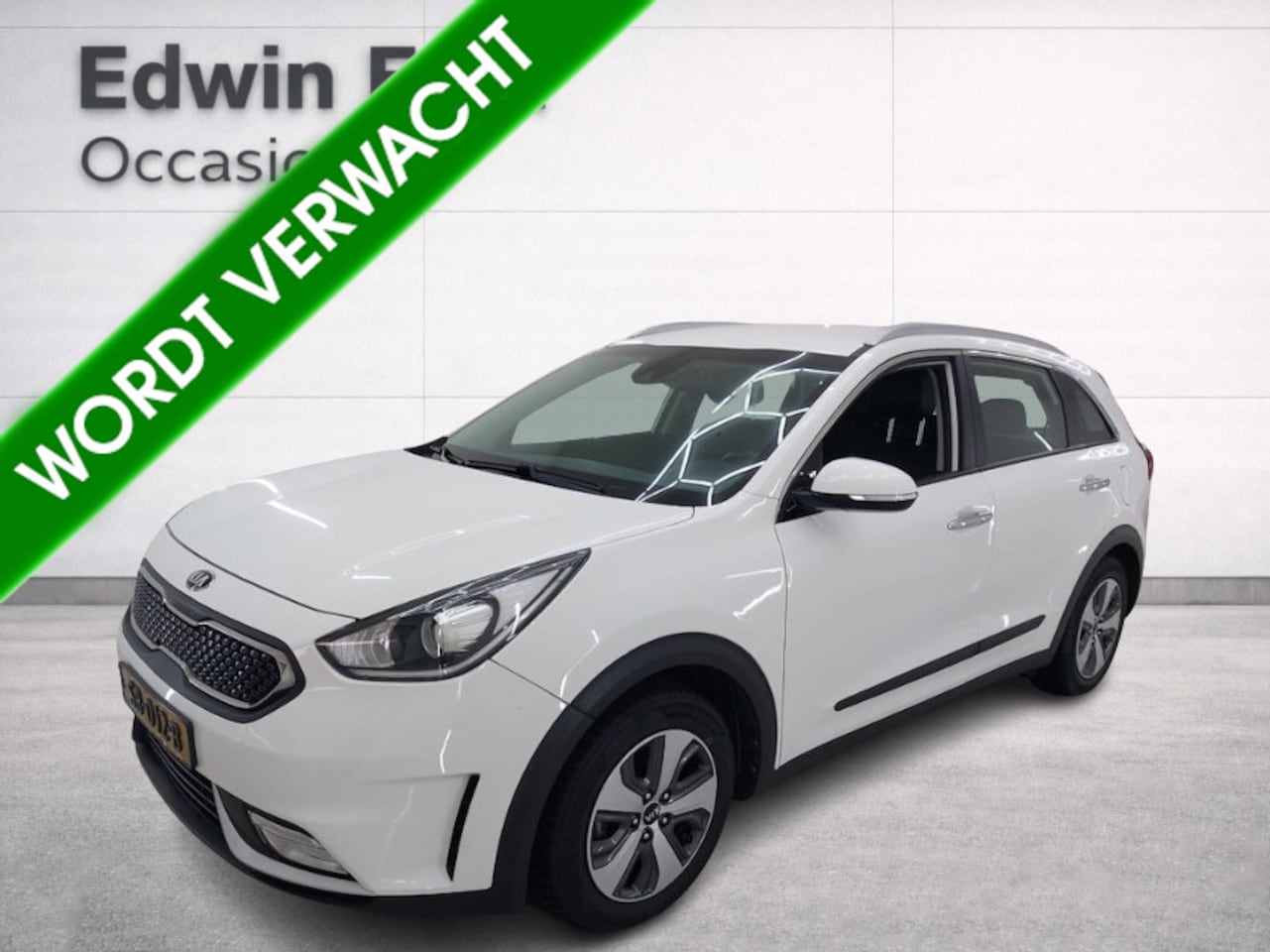 Kia Niro - 1.6 GDi Hybrid DynamicLine Apple Carplay/Android | Climate Control | Trekhaak - AutoWereld.nl