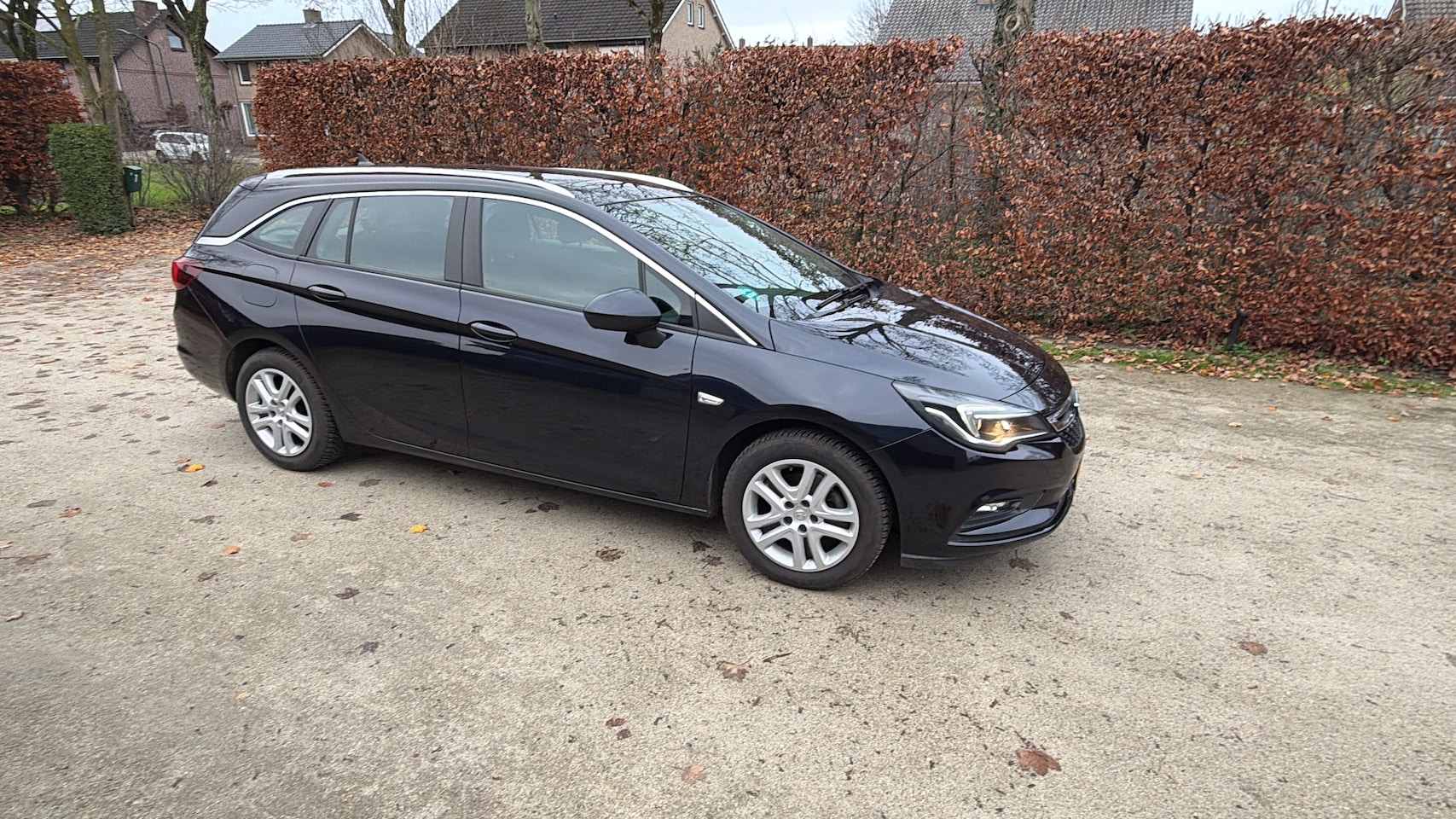 Opel Astra Sports Tourer - 1.0 Business+ - AutoWereld.nl