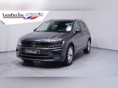 Volkswagen Tiguan - 1.5 TSI ACT Highline 1e Eig. NAP Clima Navi Camera Virtual Cockpit Parkeerhulp Led koplamp