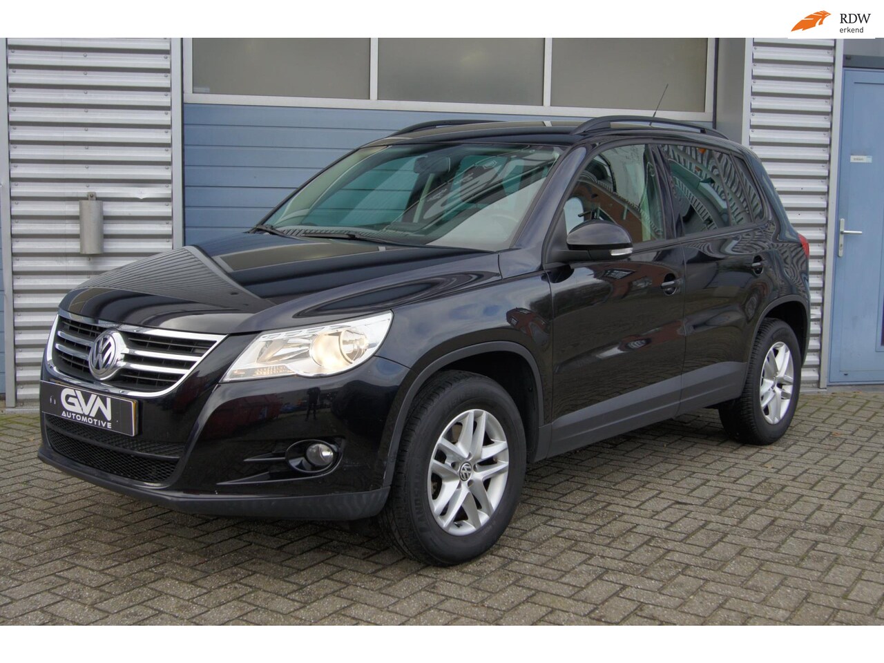 Volkswagen Tiguan - 1.4 TSI 160pk BlueMotion | Climatronic | Stoelverwarming | LMV 16" | Privacy Glass | Camer - AutoWereld.nl