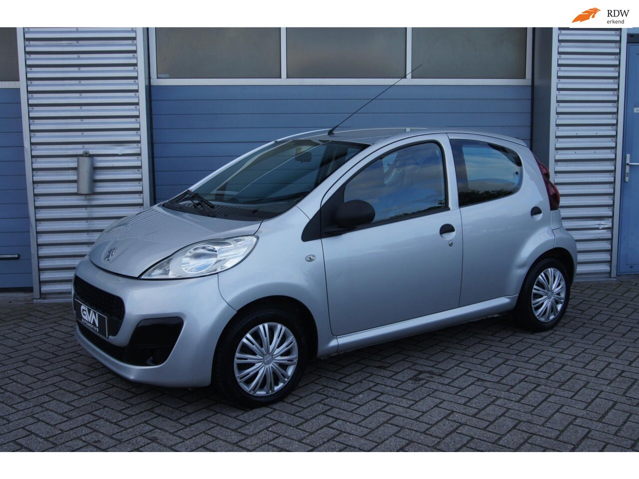 Peugeot 107 - 1.0 Access | 101.342 km NAP | Zuinig & Betrouwbaar - AutoWereld.nl
