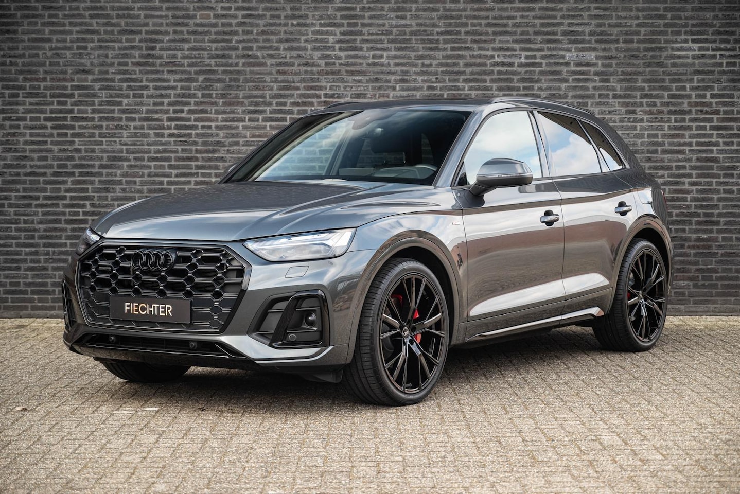 Audi Q5 - 50 TFSI e S Line Panodak|Luchtvering|Headup|22Inch - AutoWereld.nl