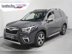 Subaru Forester - 2.0i e-BOXER First Edition Leder Apple Carplay Schuifdak Camera Trekhaak NAP