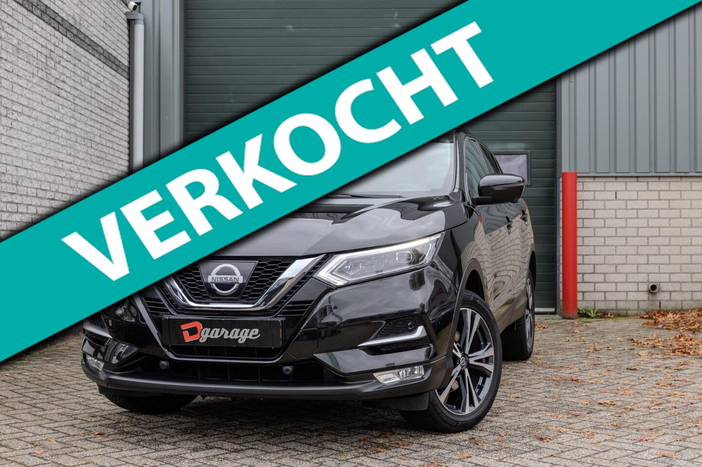 Nissan Qashqai - 1.2 N-Connecta 1.2 N-Connecta,pano,360 camera,trekhaak,xenon - AutoWereld.nl