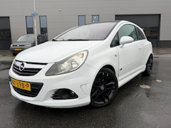 Opel Corsa - 1.4-16V OPC LINE / PANORAMADAK / CAMERA