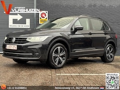 Volkswagen Tiguan - 1.4 eHybrid DSG Life | € 15.600, - NETTO | Leder | Stoelverwarming | Climate | Cruise | Na