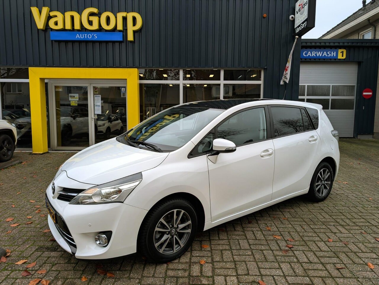 Toyota Verso - 1.8 VVT-i Dynamic Business Top 5 editie All in prijs! - AutoWereld.nl
