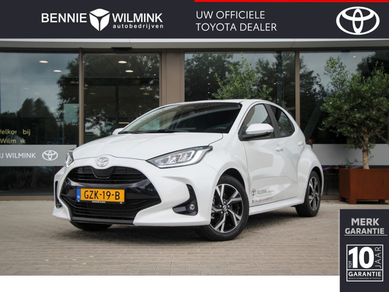 Toyota Yaris - 1.5 Hybrid 115 First Edition - AutoWereld.nl