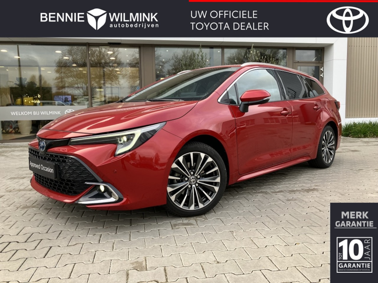 Toyota Corolla Touring Sports - Hybrid 140 Dynamic | Blindspot | Parkeersensoren V+A - AutoWereld.nl