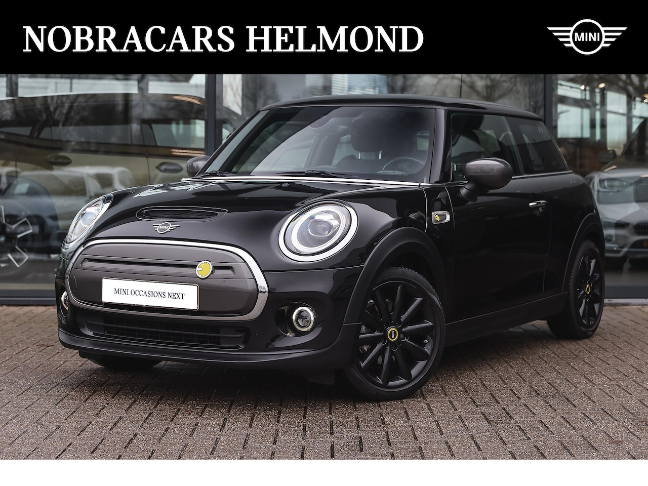 MINI Mini-Electric - Essential / Sportstoelen / Achteruitrijcamera / Comfort Access / LED / Stoelverwarming - AutoWereld.nl