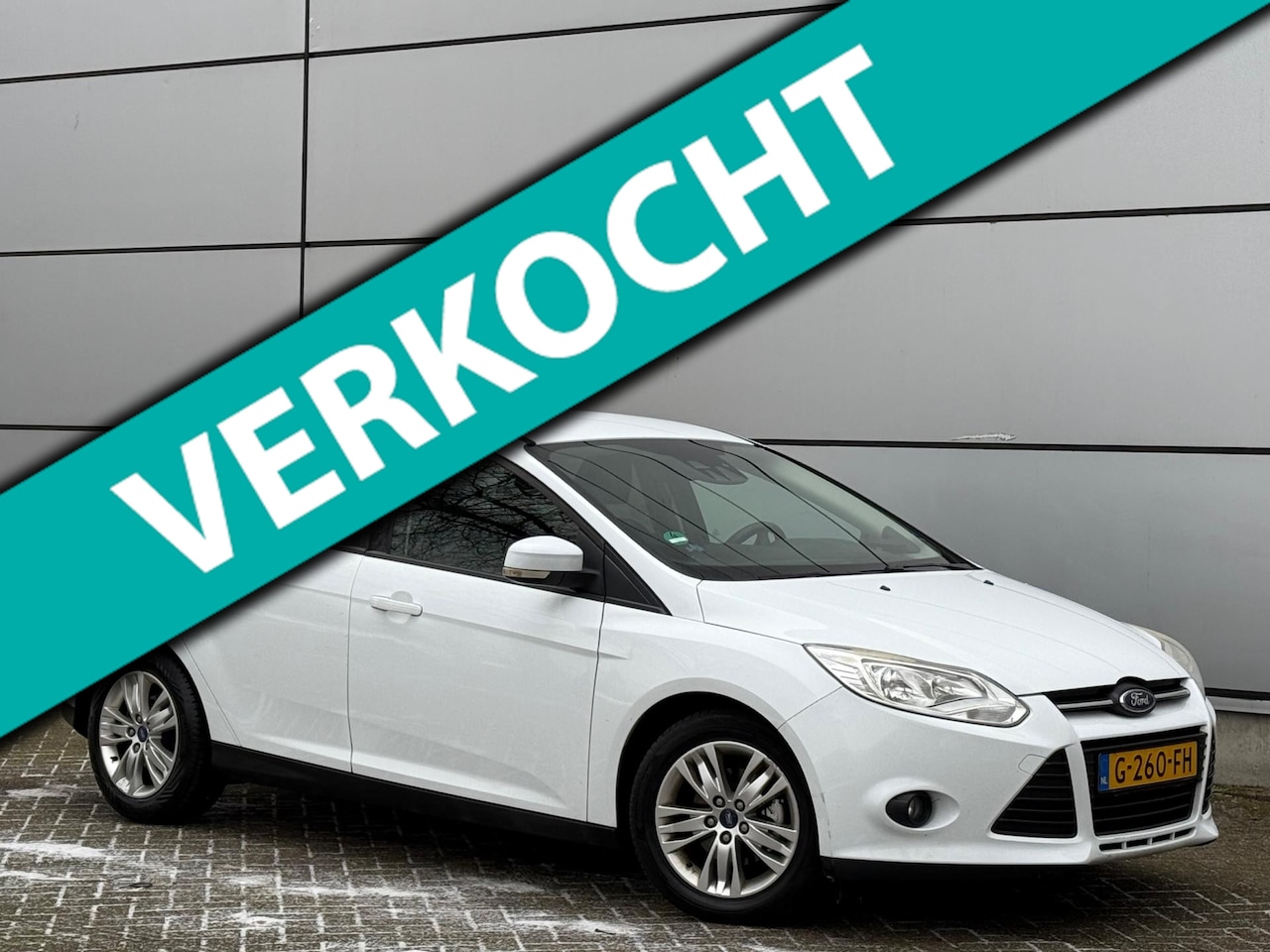 Ford Focus - 1.0 EcoBoost Trend 2e Eignr |Stoelverw |Airco |Stuurbed |Nap |Trekhaak |Boekjes - AutoWereld.nl